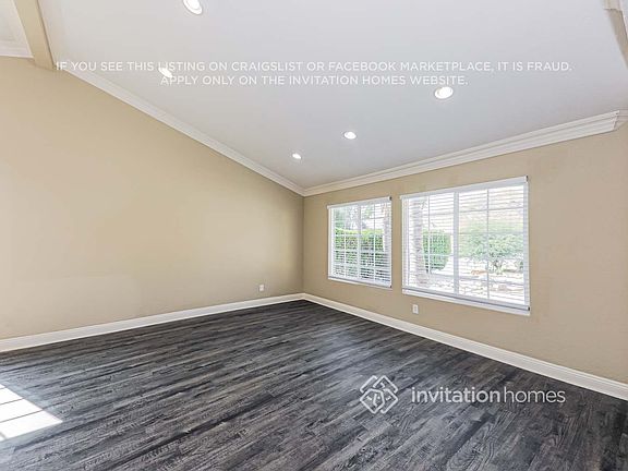 4th image of 2969 Seine Ave