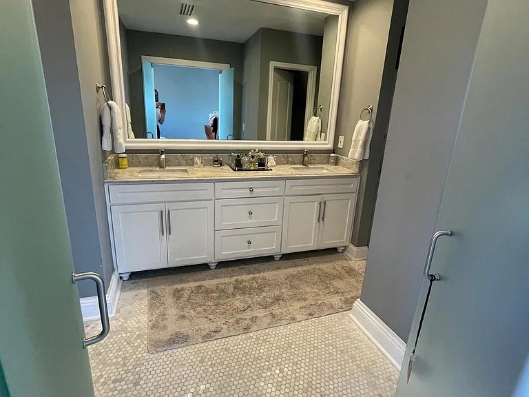 Plaza House — Photo 82