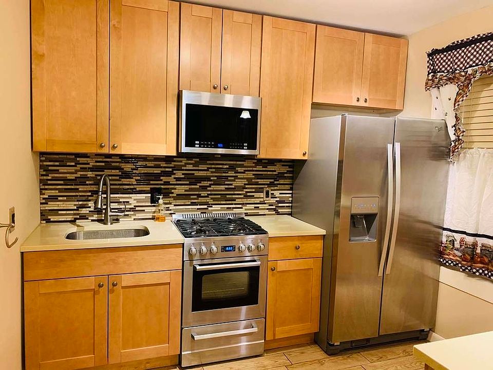 1st image of 21-27 29th St #1