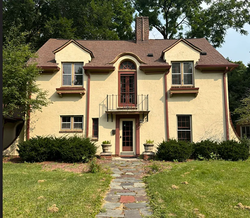 1010 Highland Ave