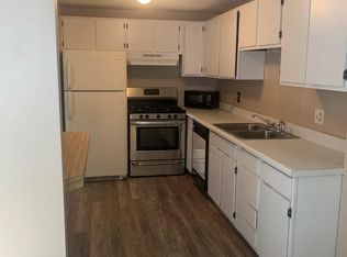 300 New River Rd #105, Manville, RI 02838