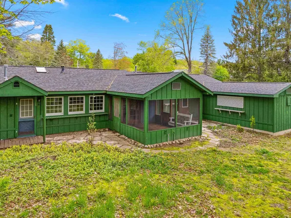 606 N Bridge St, Bellaire, MI 49615