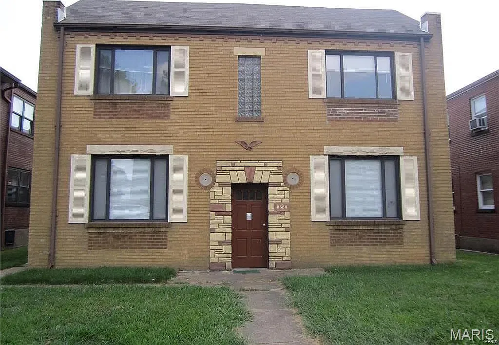 1 bed, 1.0 bath, 600 sqft, $900 — Photo 1