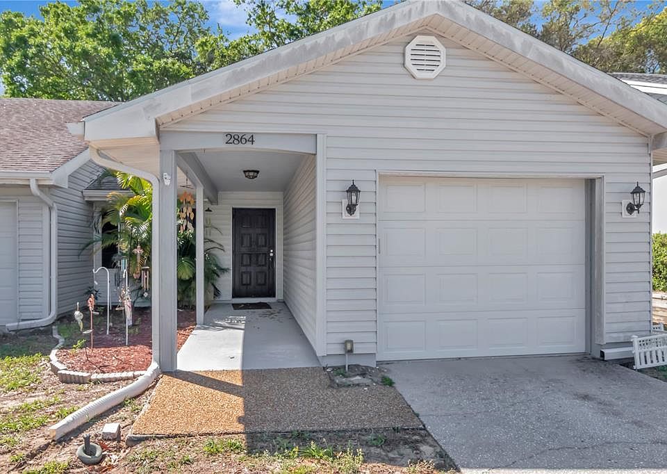 1st image of 2864 Whitehall Dr