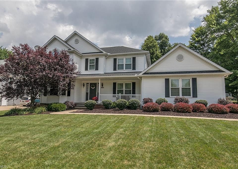 1st image of 9405 Airlane Dr