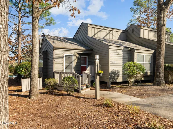 7402 Windward Drive, New Bern, NC 28560