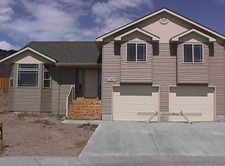 2860 N East Haskett Pl, Mountain Home, ID 83647