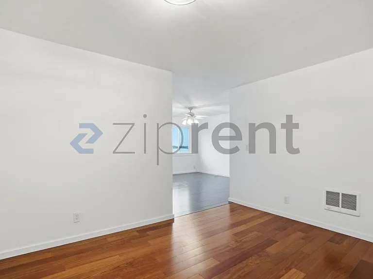 1200 Opal St #22 — Photo 7