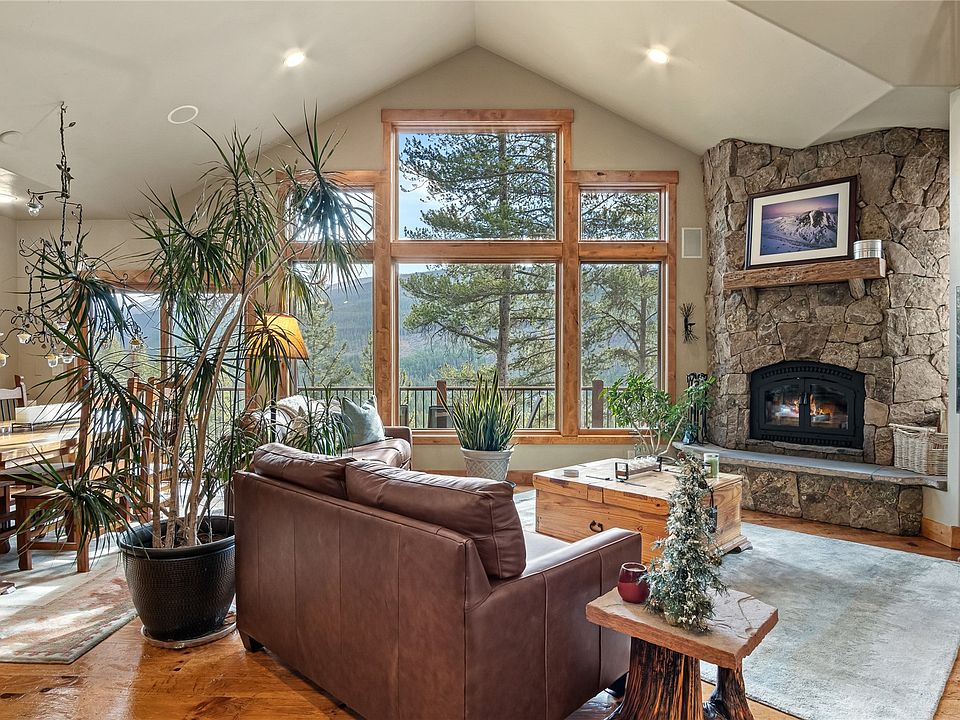 1st image of 314 Coronet Drive