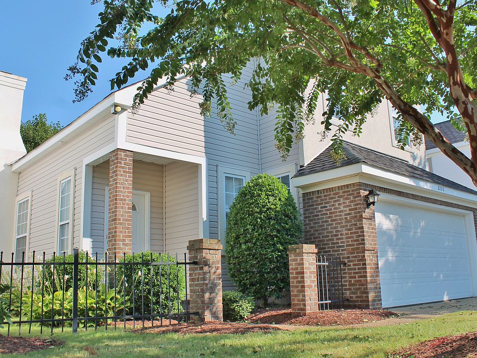 1st image of 2208 Creeks Edge Dr