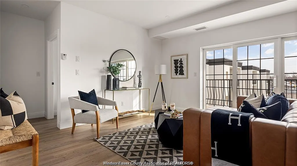 2 bed, $2,300 — Photo 2