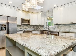 112 Norwich Dr, Gulf Breeze, FL 32561
