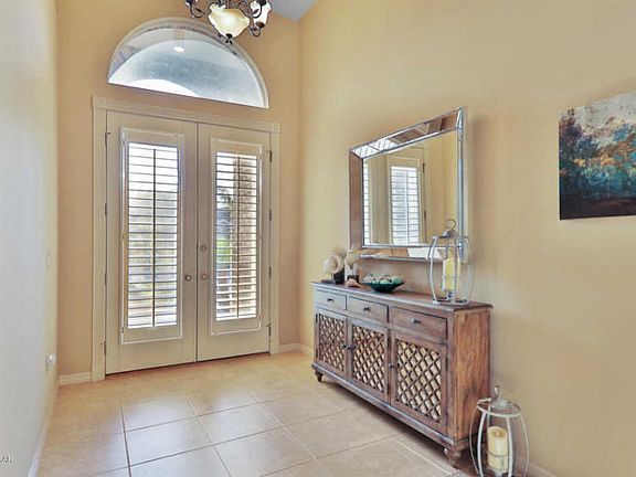 5th image of 755 Sandy Hill Cir