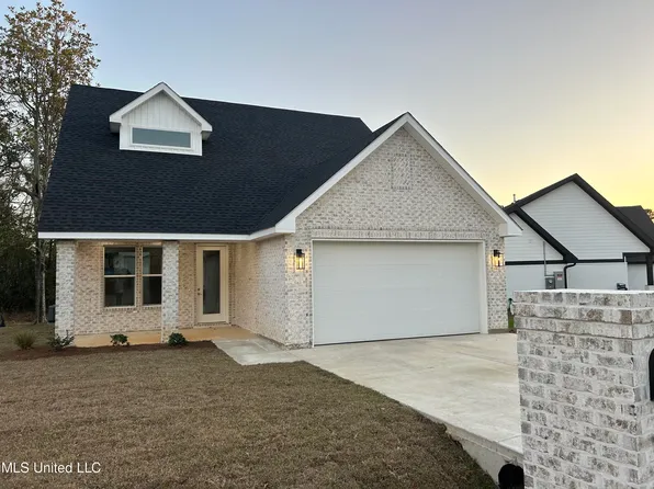 87003 Beaux Vue Ct, Diamondhead, MS 39525
