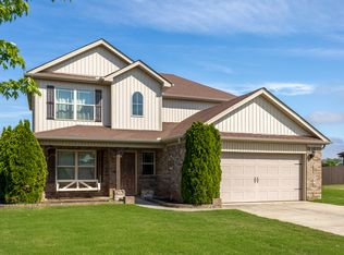 214 Briar Crest Rd, New Market, AL 35761