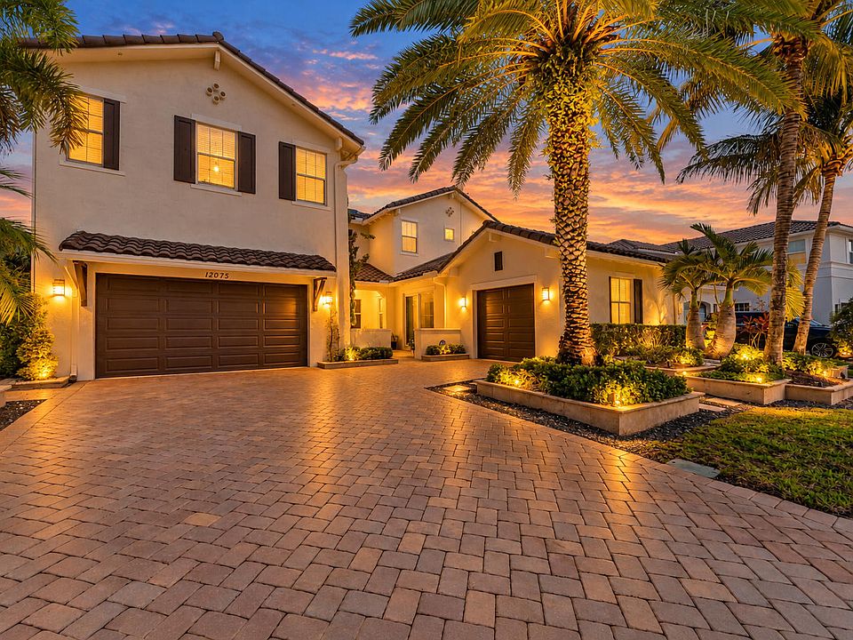 1st image of 12075 NW 81ST Court