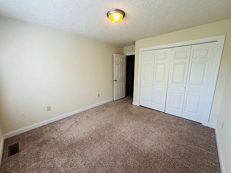 305 Silver Leaf Dr — Photo 10