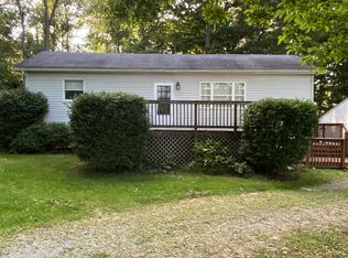 4305 Hawkins Rd, New Waterford, OH 44445