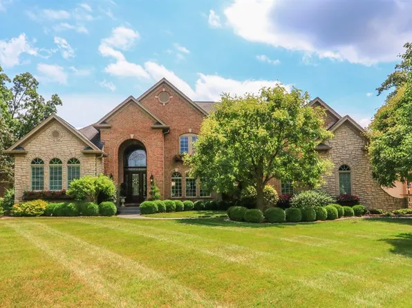 370 Hawkinsridge Ln, Cincinnati, OH 45230
