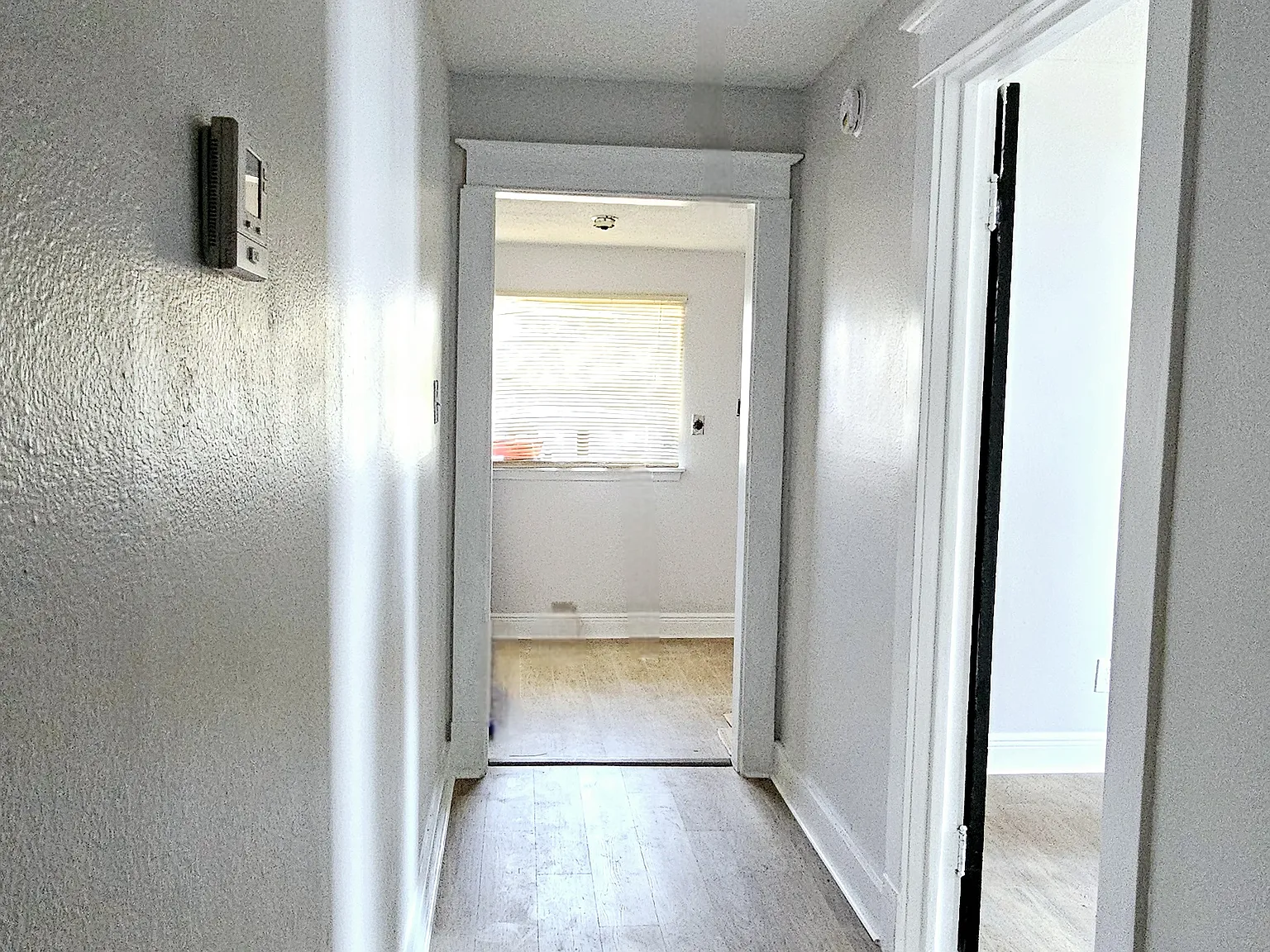 10140 Hayne Blvd — Photo 4