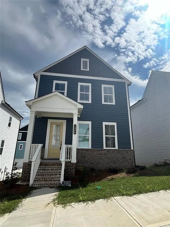 4 bed, 3.5 bath, 2129 sqft, $3,100 — Photo 1