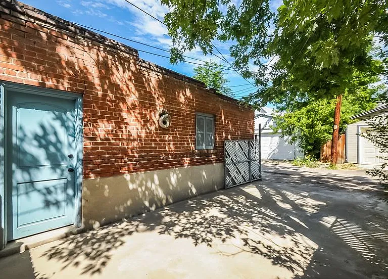 239 W Ellsworth Ave #A — Photo 27