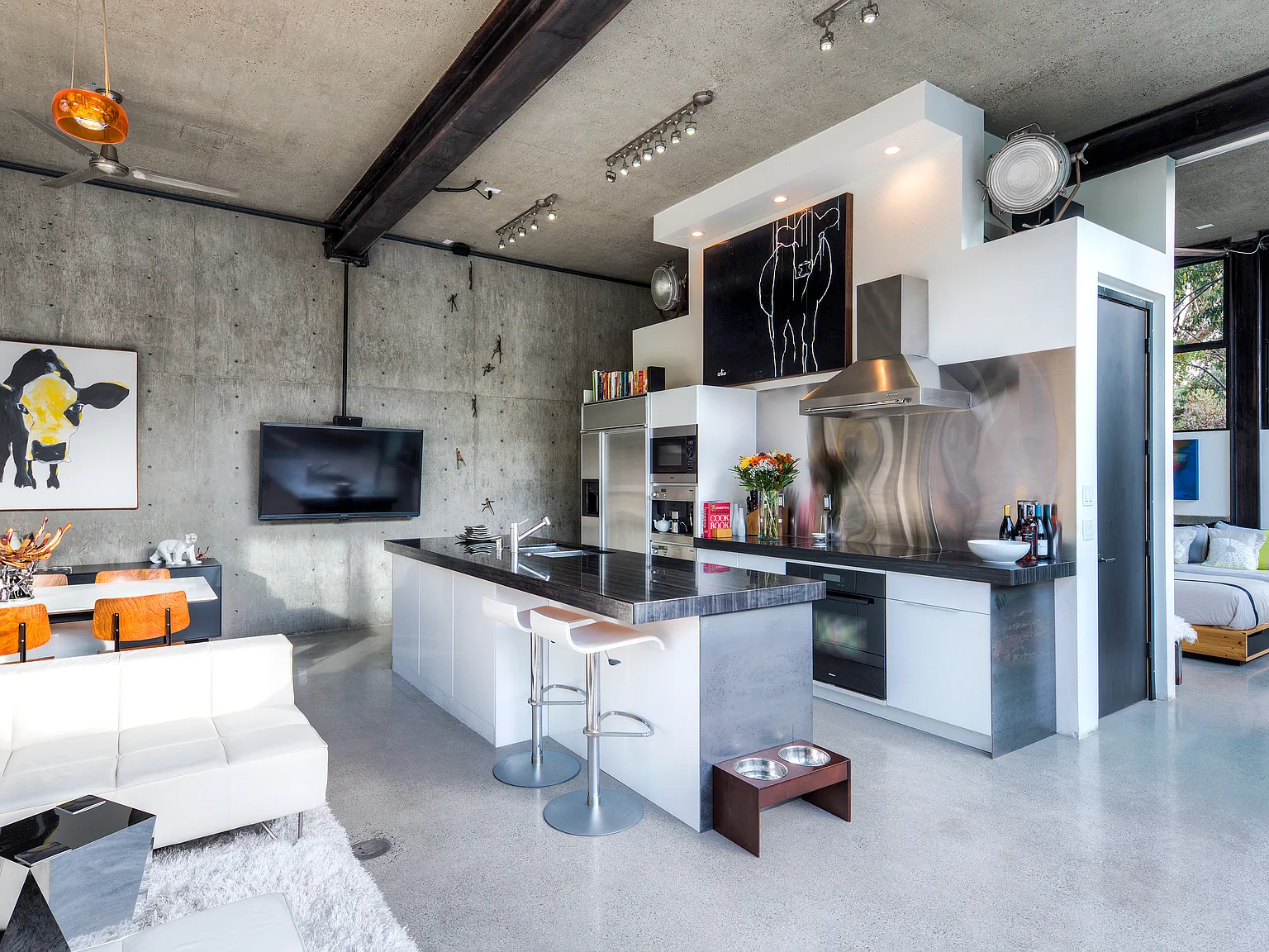 3 bed, 1500 sqft, $6,000 — Photo 3