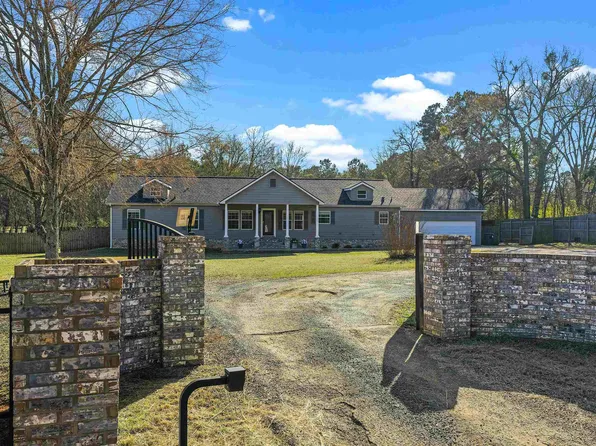 5206 Stone Rd, Kilgore, TX 75662