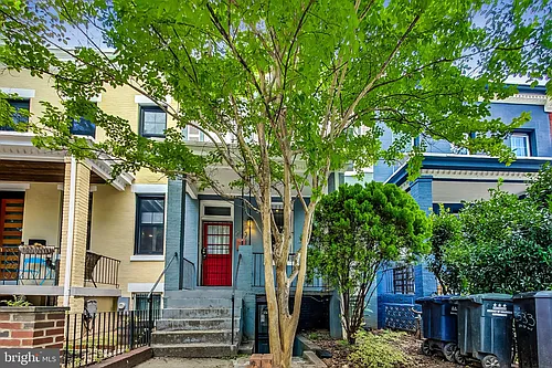 2533 11th St NW Photo 1