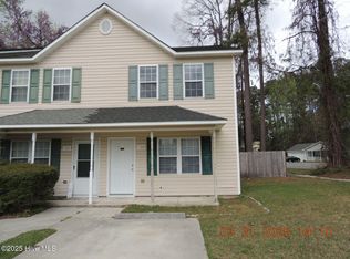 100 Pisgah Ct, Jacksonville, NC 28546
