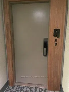 10 York St — Photo 4