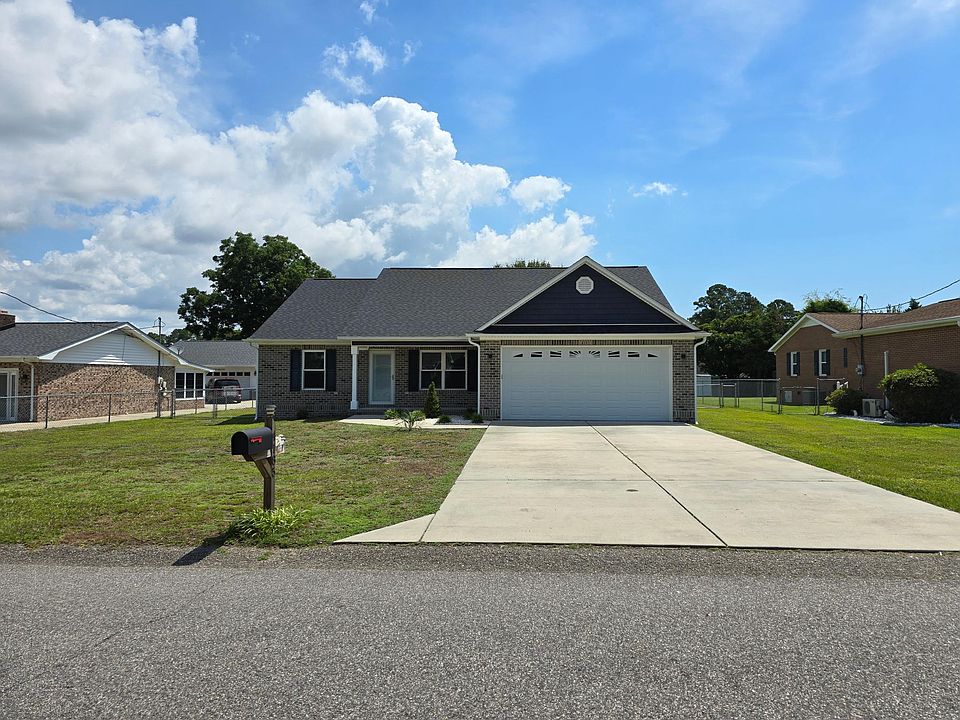 1st image of 4185 Fairway Dr