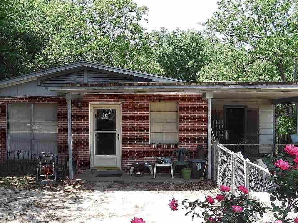 1st image of 1029 Webster Dr