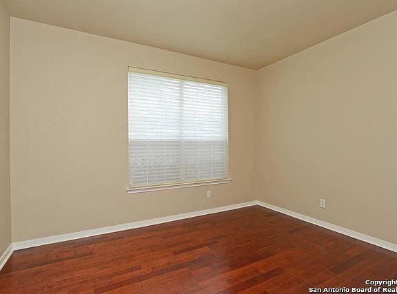 3rd image of 20615 Cliff Park