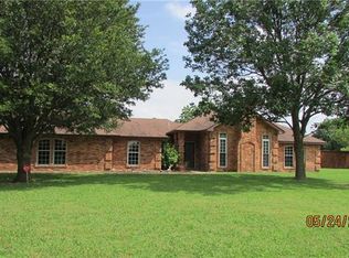 1779 Stainback Rd, Red Oak, TX 75154
