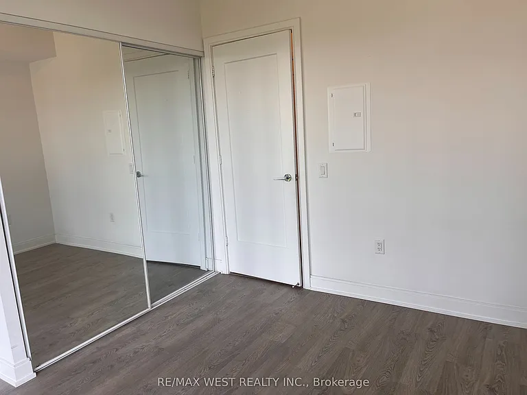 65 Annie Craig Dr #302 — Photo 12