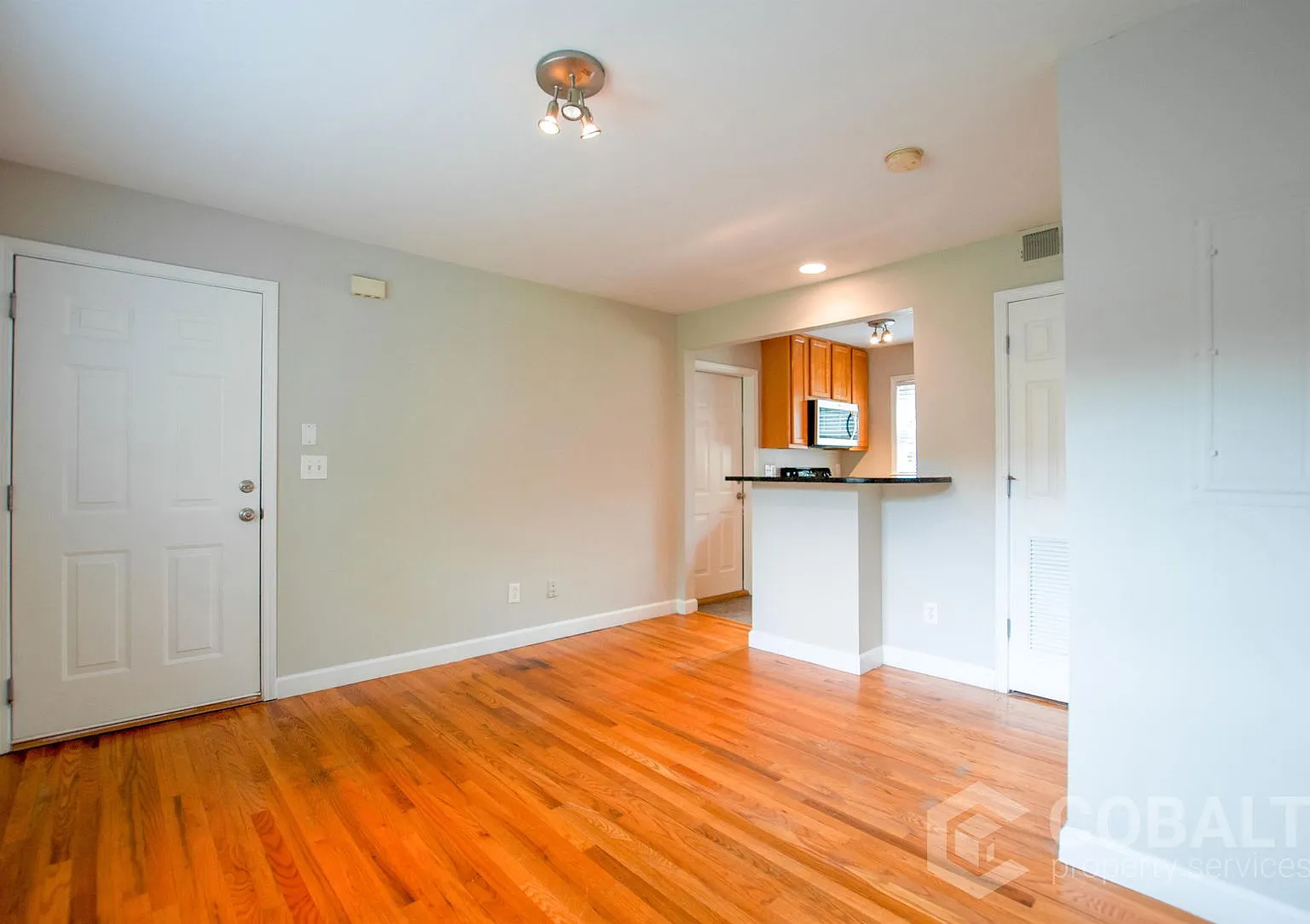 1 bed, 1.0 bath, 600 sqft, $1,195 — Photo 4