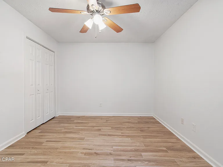 115 Circle Dr — Photo 23