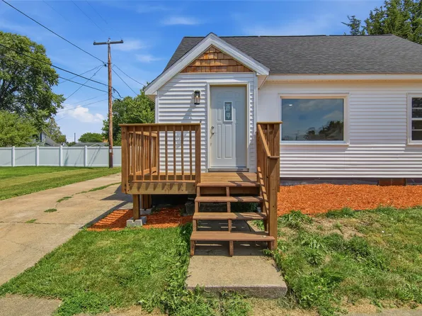 124 S Victory St, Fall Creek, WI 54742
