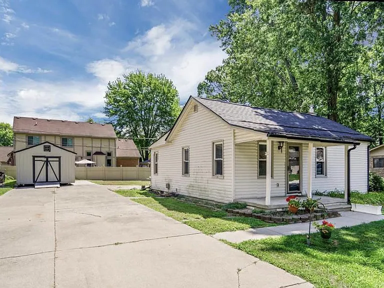 39354 Helena Ave — Photo 9