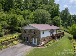 630 Petersburg Rd, Marshall, NC 28753