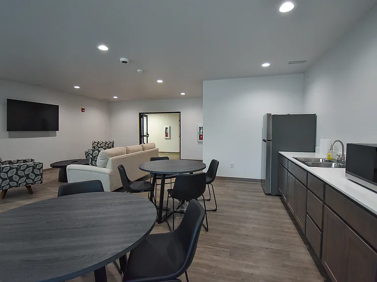 Terrace Place Apartments — Photo 44