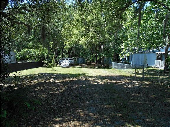 4th image of 37725 Deerwoods Dr
