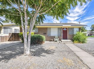 908 12th St, Sparks, NV 89431