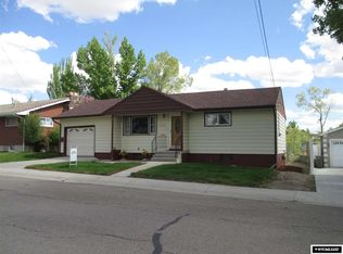 1512 Collins St, Rock Springs, WY 82901