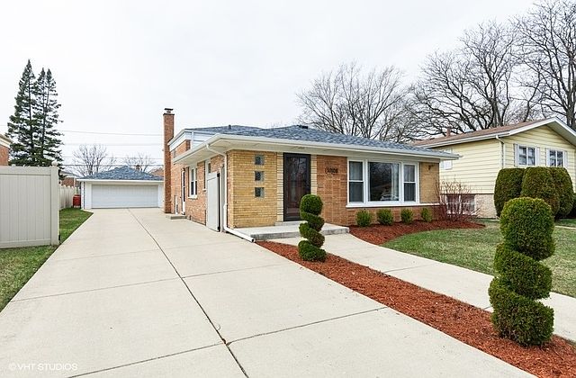 1st image of 10108 S 53rd Ave
