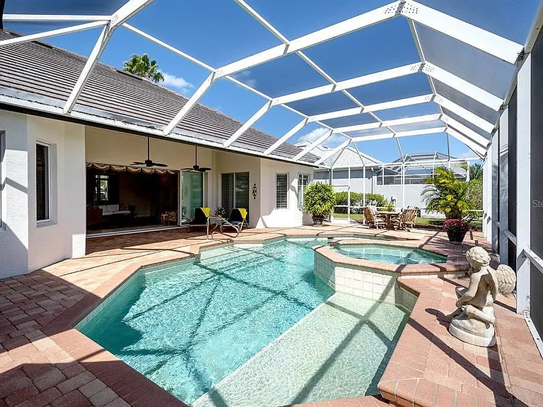 pool