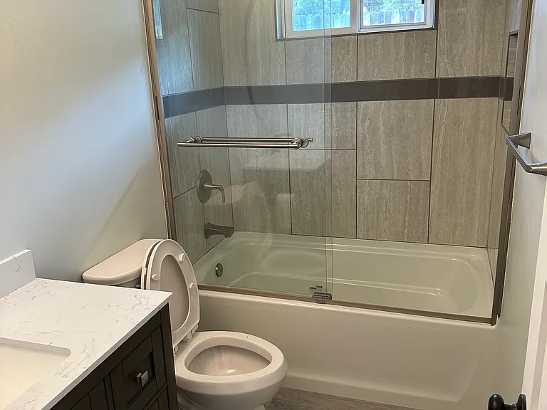 3232 Monterey Crest Dr — Photo 18