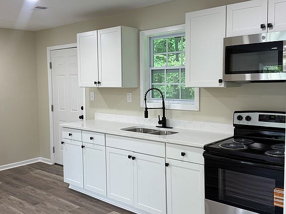 4th image of 1313 Peggy Ln