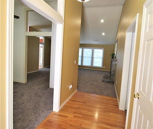 4th image of 1659 N Forest Hts